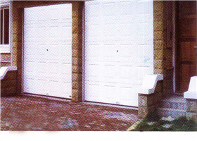 鋁合金扣板門(mén)